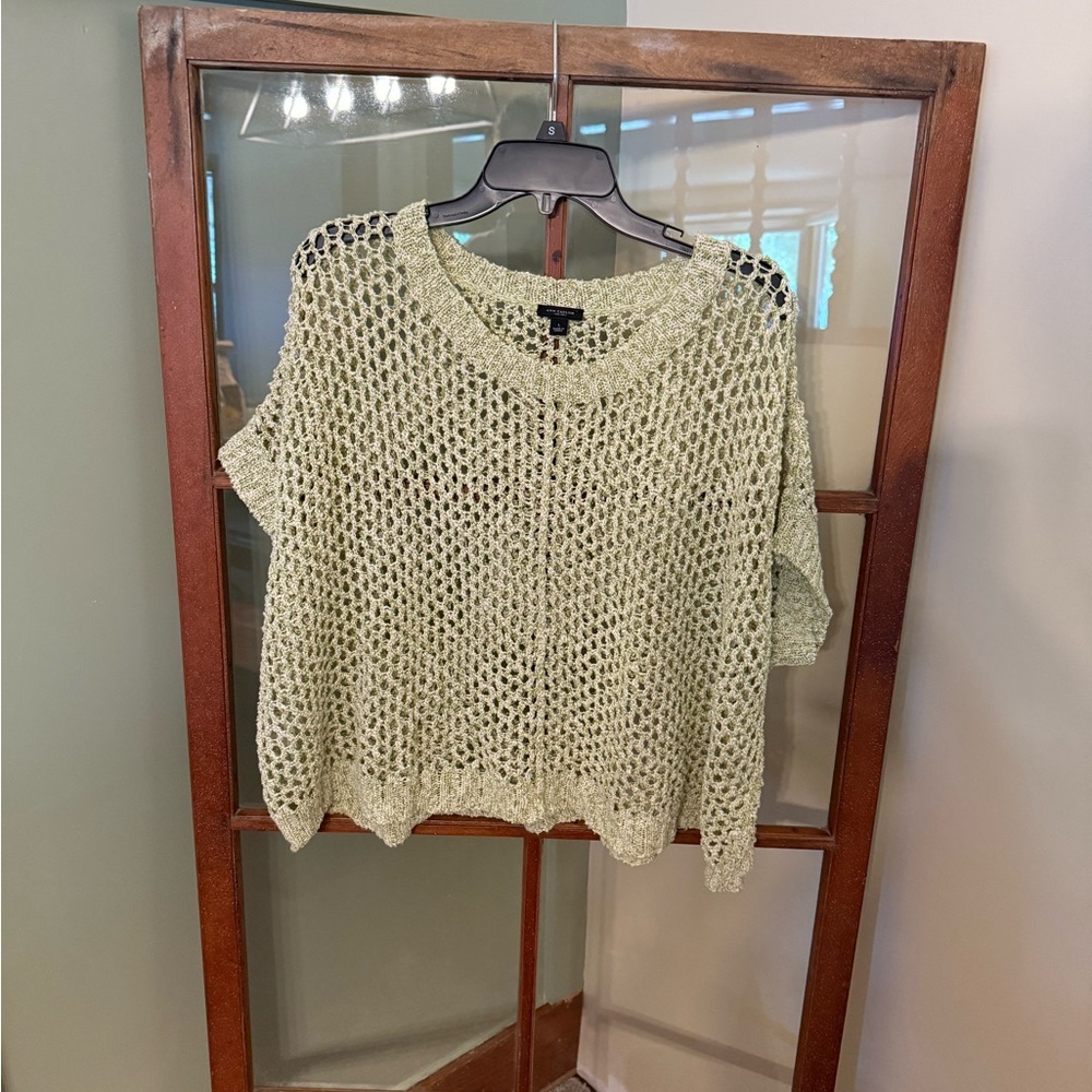 Ann Taylor Green and Cream Open Lace Knit Mesh Sweater Top Size Large